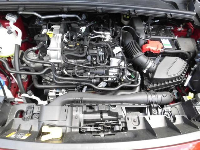 Ford Puma EcoBoost Titanium