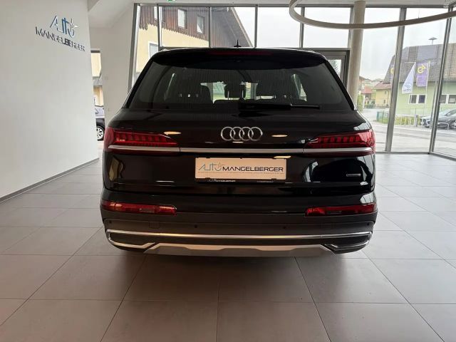 Audi Q7 55 TFSI Hybride Quattro