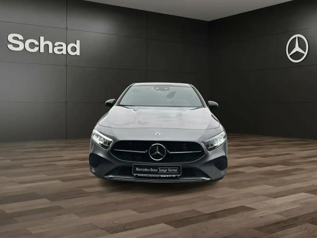 Mercedes-Benz A 200 A 200 PROGR+MBUX+PANO+KAMERA+LED+DISTR+SHZ+NIGHT