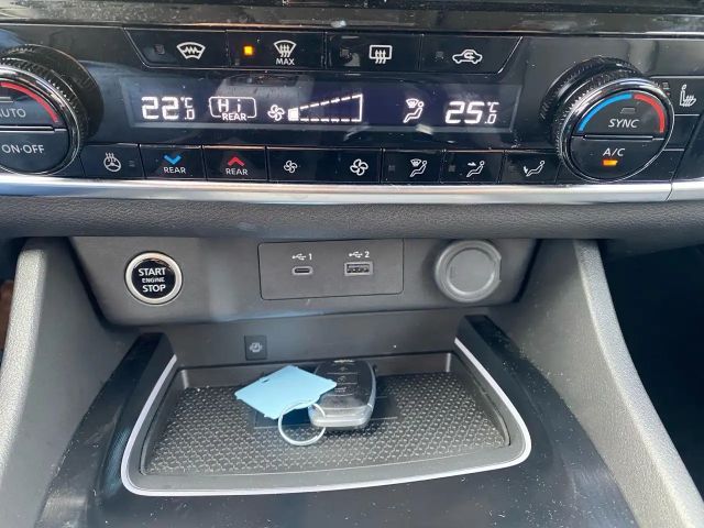 Nissan X-trail N-Connecta