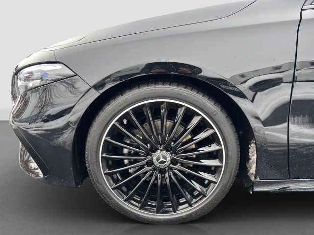 Mercedes-Benz A 180 Hatchback