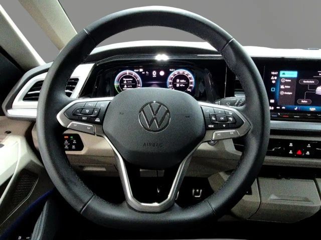 Volkswagen Multivan Style T7 eHybrid