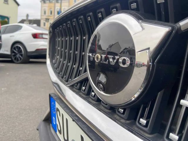 Volvo V60 Cross Country AWD Ultimate