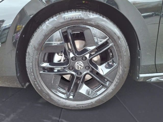 Volkswagen Passat DSG R-Line