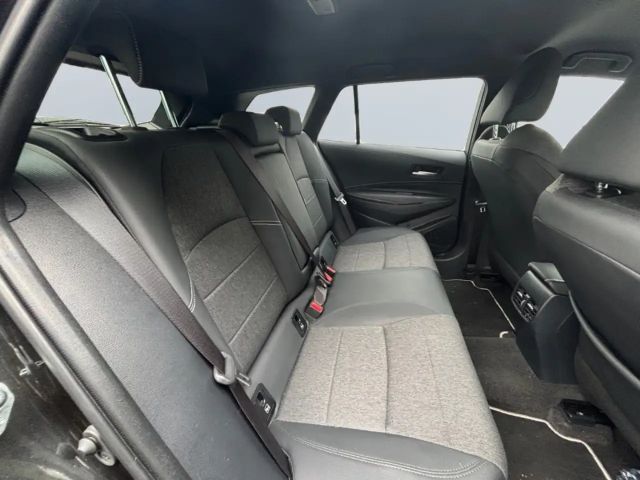 Toyota Corolla Hybride Team D