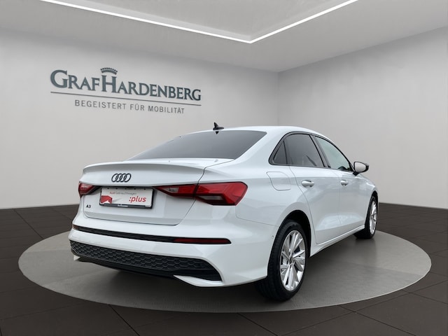Audi A3 30 TFSI S-Tronic Sedan