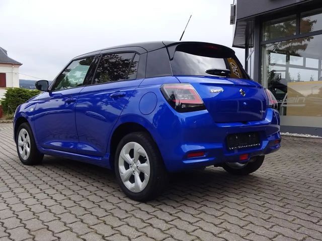 Suzuki Swift AllGrip Comfort DualJet Hybrid