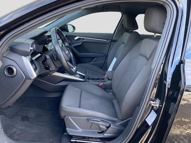 Audi A3 30 TFSI S-Tronic Sedan