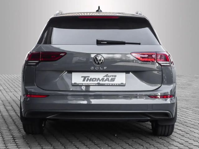 Volkswagen Golf 1.0 TSI IQ.Drive Life Variant