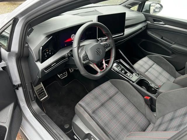 Volkswagen Golf 2.0 TSI DSG GTI