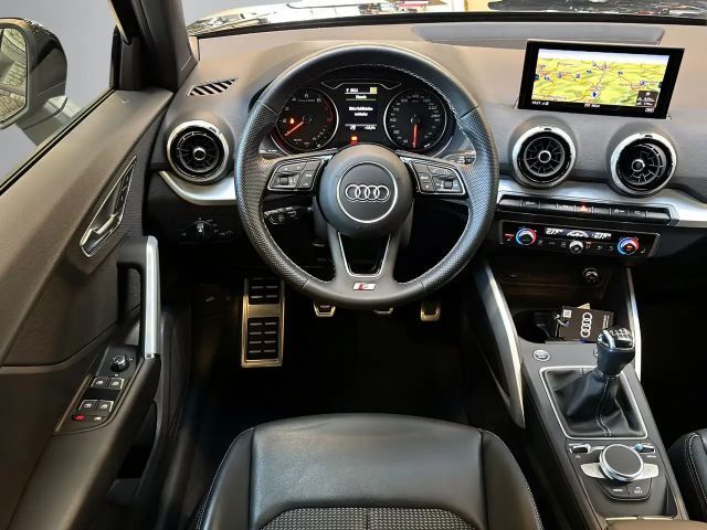 Audi Q2 35 TFSI S-Line
