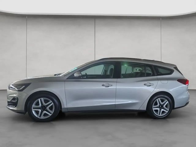 Ford Focus Cool & Connect EcoBoost Wagon
