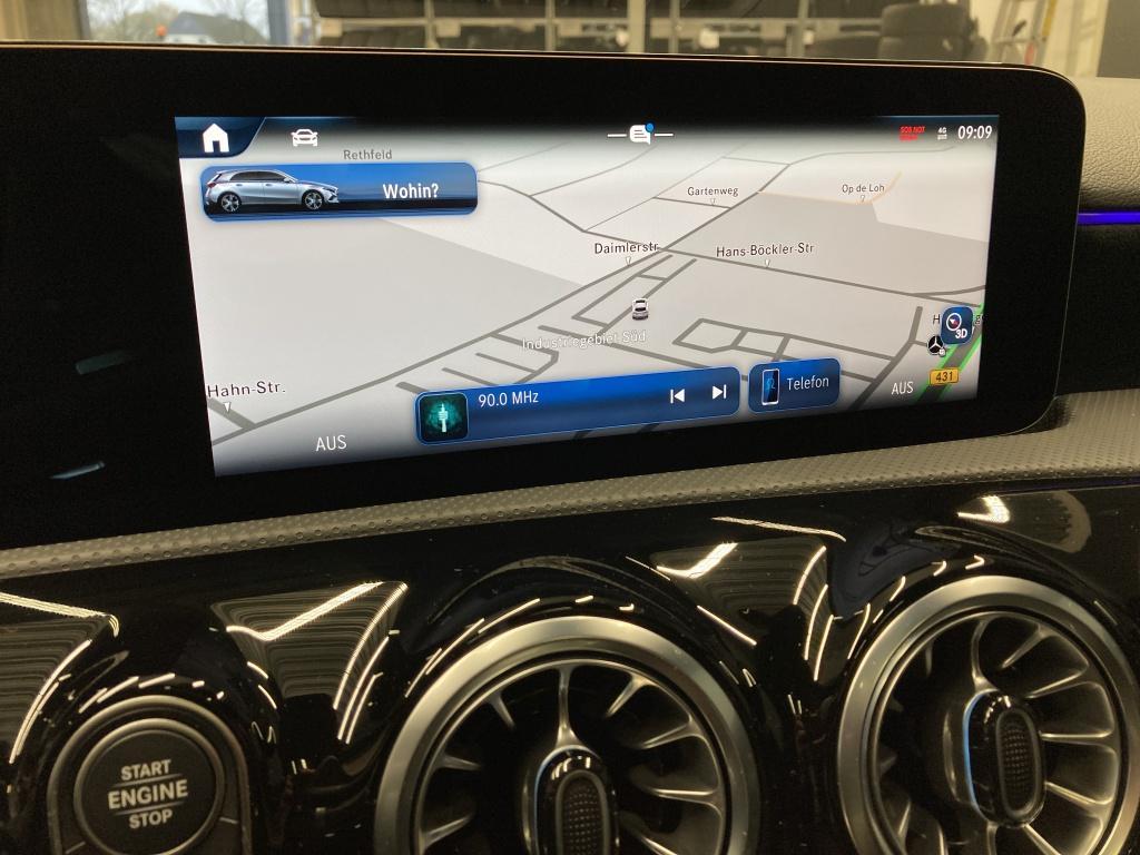 Mercedes-Benz A 200 AMG Line