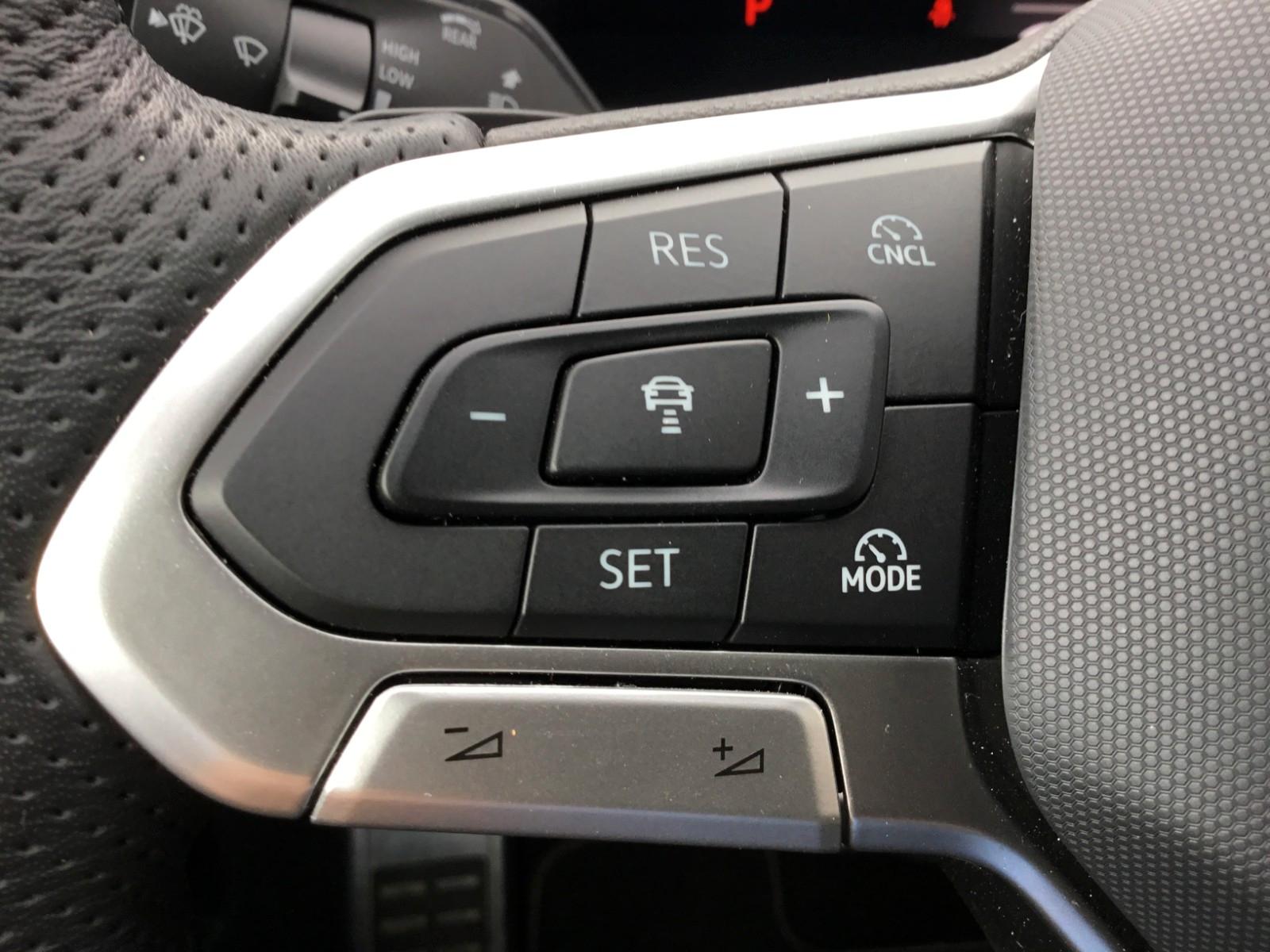 Volkswagen Tiguan 2.0 TDI DSG R-Line