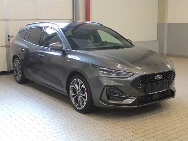 Ford Focus ST Line Wagon