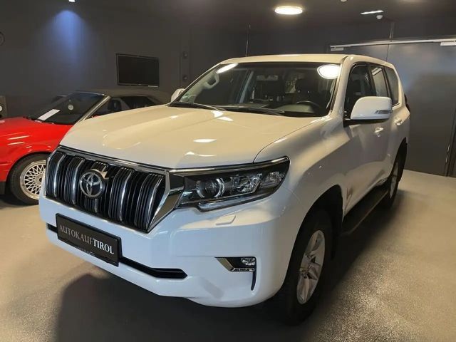 Toyota Land Cruiser Landcruiser AHV*elSitze*Kamera