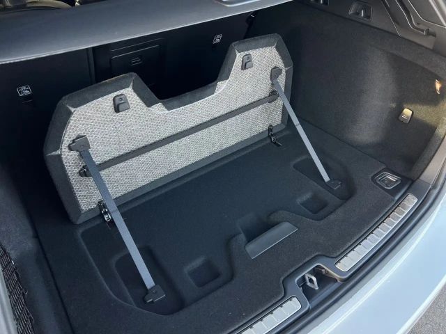 Volvo V60 Cross Country AWD Plus