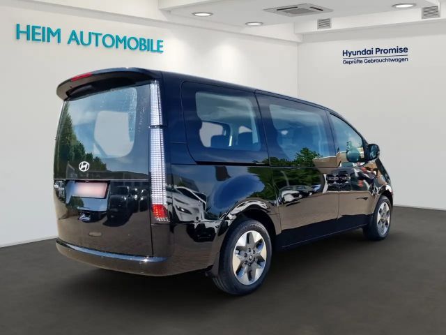 Hyundai Staria Trend