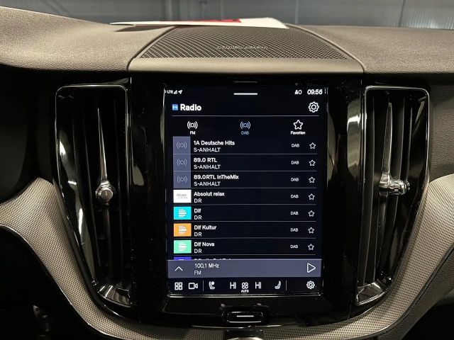 Volvo XC60 AWD R-Design