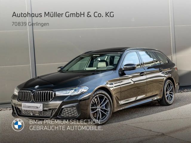 BMW 520 520d M-Sport Touring xDrive