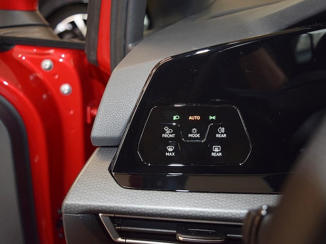 Volkswagen Golf 2.0 TSI GTI