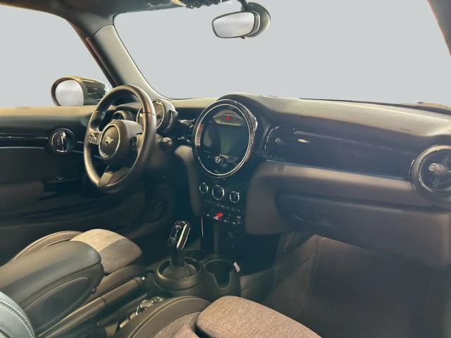 MINI Cooper Cooper Aut. Classic Trim, SHZ, PDC, LED, Navi