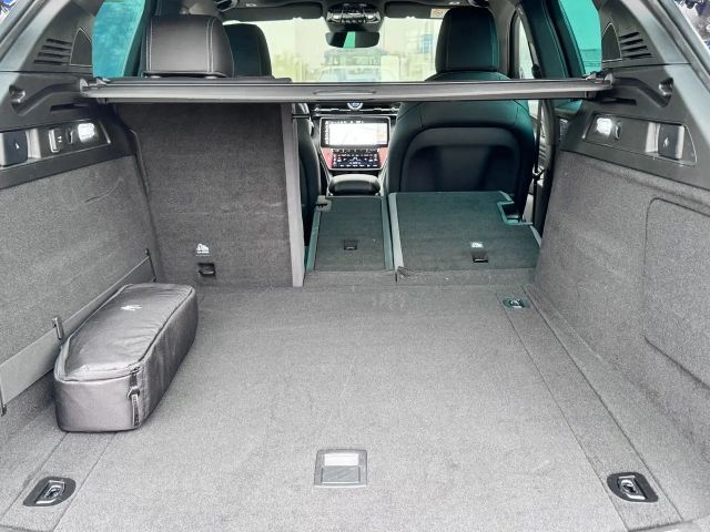 Maserati Grecale Modena