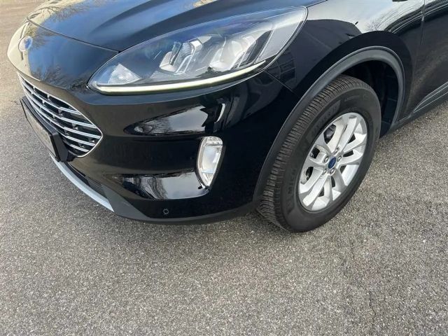 Ford Kuga AWD Titanium