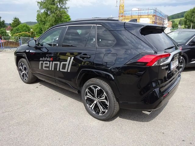 Suzuki Across Hybrid