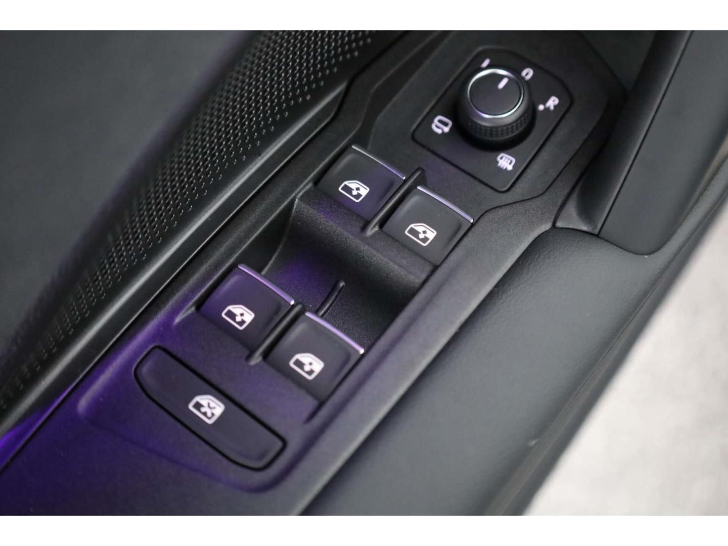 Volkswagen Tayron 2.0 TDI 4Motion R-Line