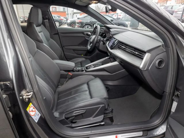 Audi A3 35 TFSI S-Line Sedan Sportback