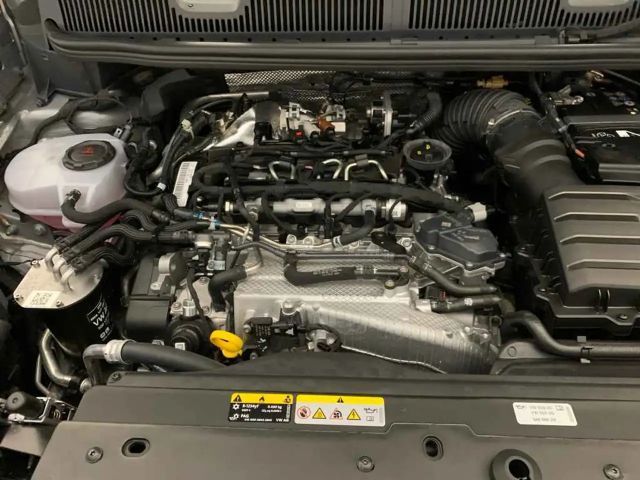 Volkswagen Caddy 2,0 TDI *NAVI*AHK*R-CAM*GRA*SHZ*DAB*ALU*