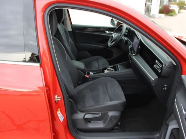 Volkswagen Tiguan 1.5 eTSI Elegance Elegance