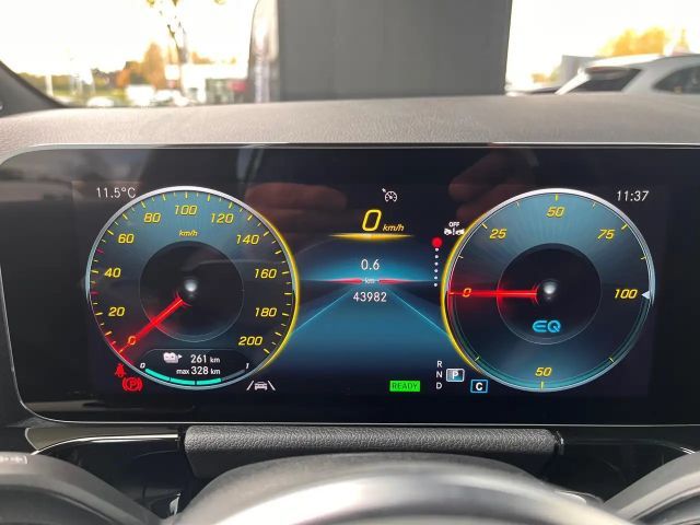 Mercedes-Benz EQA 300 4MATIC