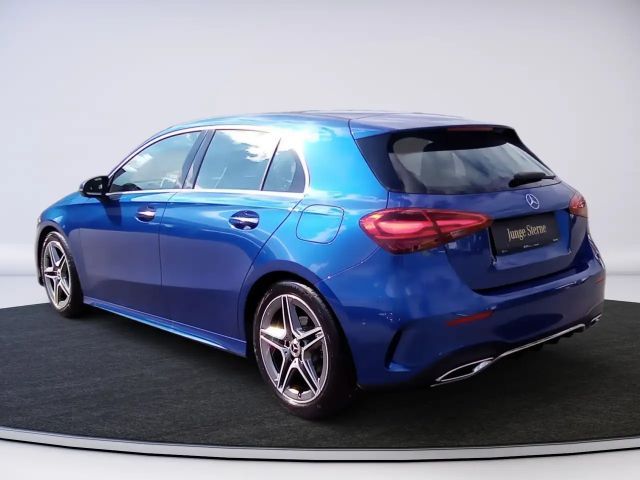 Mercedes-Benz A 180 AMG Line Hatchback