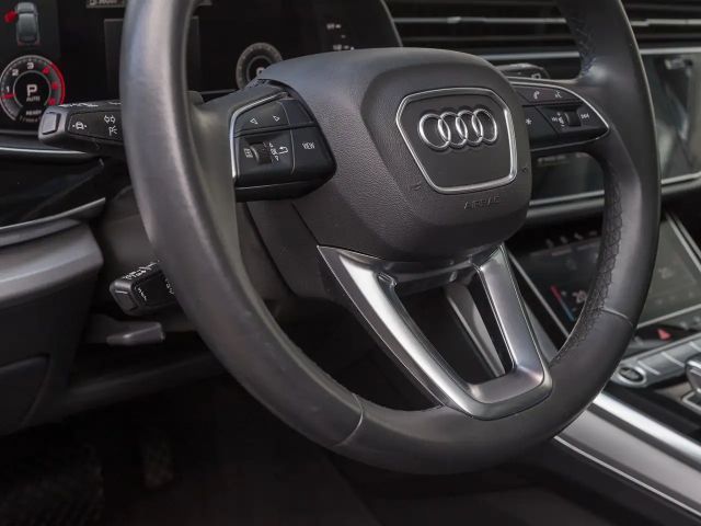 Audi Q7 50 TDI Quattro S-Line