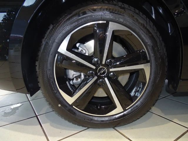 Opel Astra Edition Sports Tourer