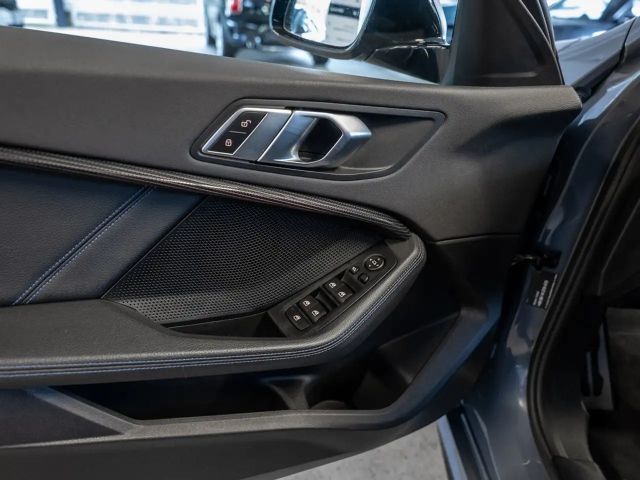 BMW 135 135i Sedan xDrive