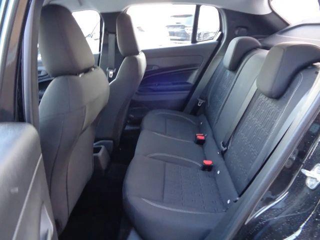 Fiat 600e Hybrid 100 6-Gang eDCT Mildhybrid Automatik Benzin