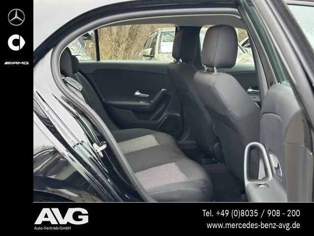 Mercedes-Benz A 180 Hatchback