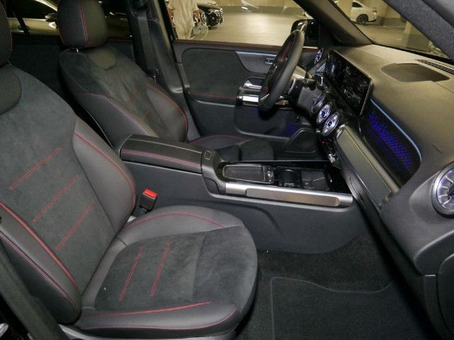 Mercedes-Benz GLB 200 GLB 200 d