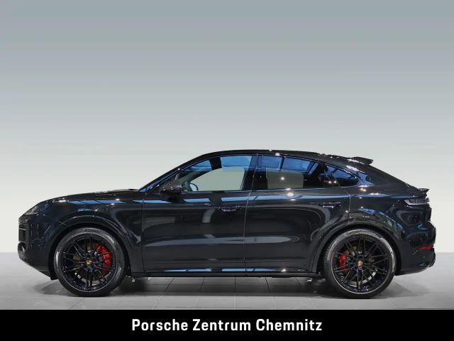 Porsche Cayenne 4 Coupé GTS