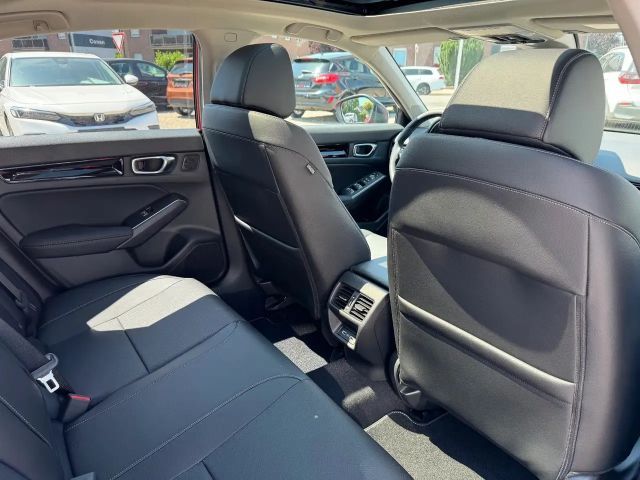 Honda Civic Advance e:HEV