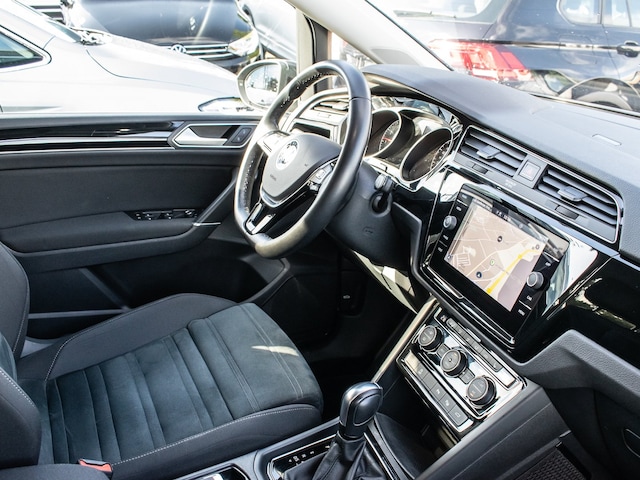 Volkswagen Touran 1.5 TSI DSG