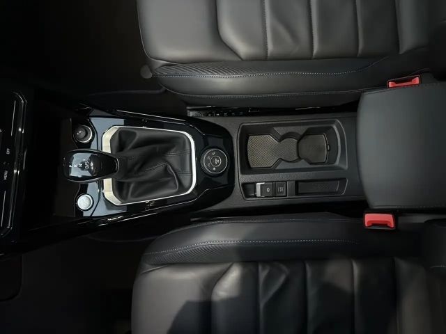 Volkswagen T-Roc R Akrapovic/ BeatsAudio/ DCC- Fahrwerk