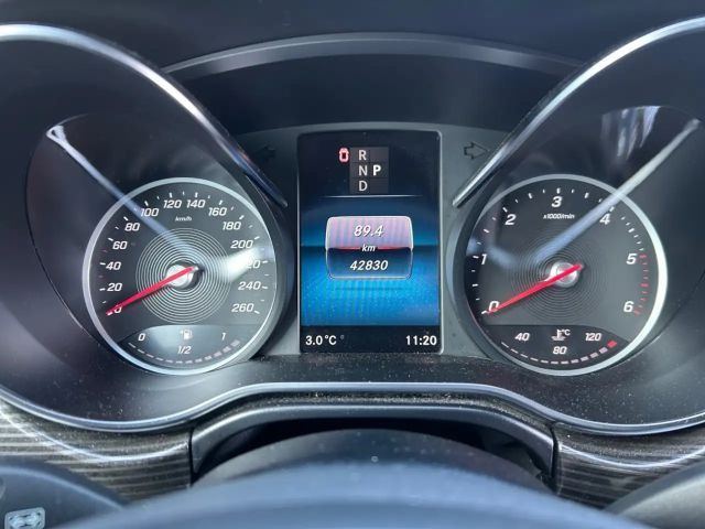 Mercedes-Benz V 300 4MATIC AVANTGARDE