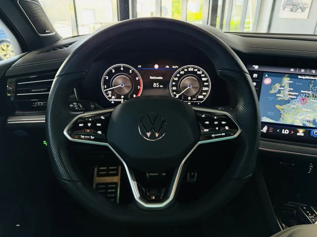 Volkswagen Touareg 4Motion R-Line