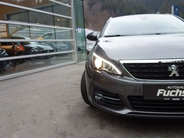 Peugeot 308 PureTech Style