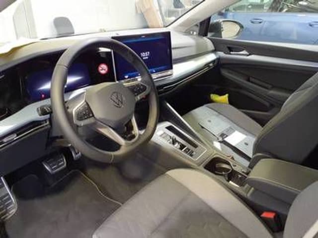 Volkswagen Golf 1.5 eTSI Golf VIII