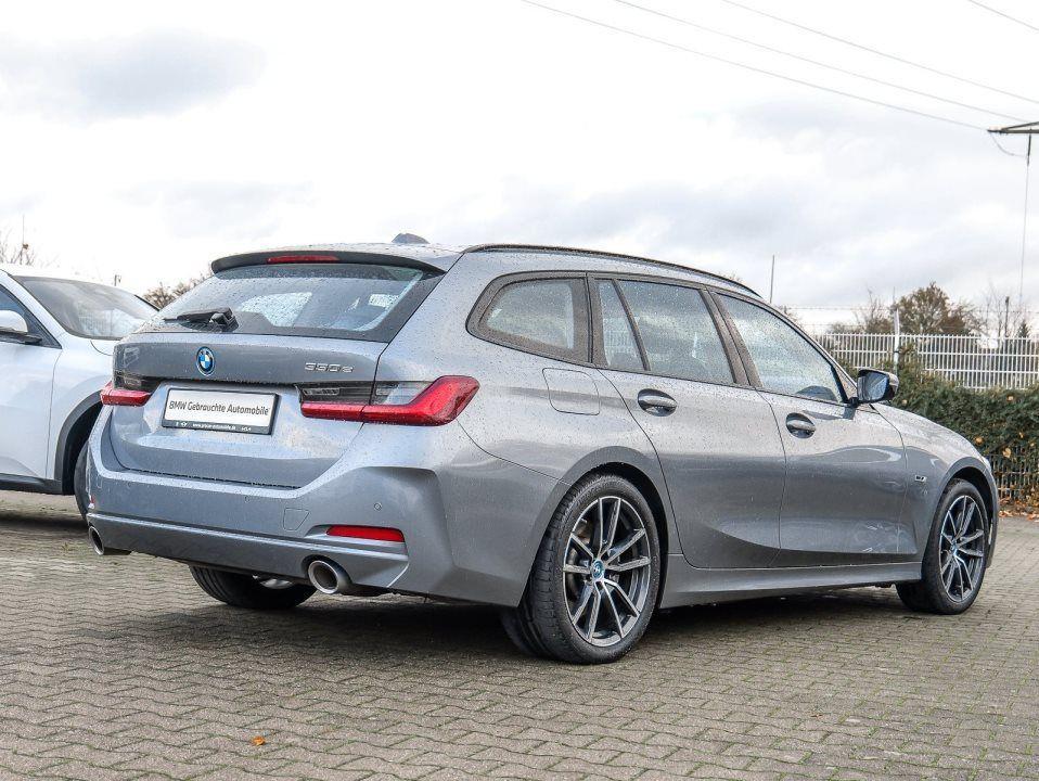 BMW 330 330e Touring